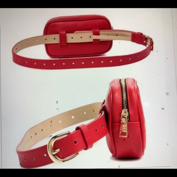 Steve Madden Handbags - Steve Madden Fanny Pack, NWOT